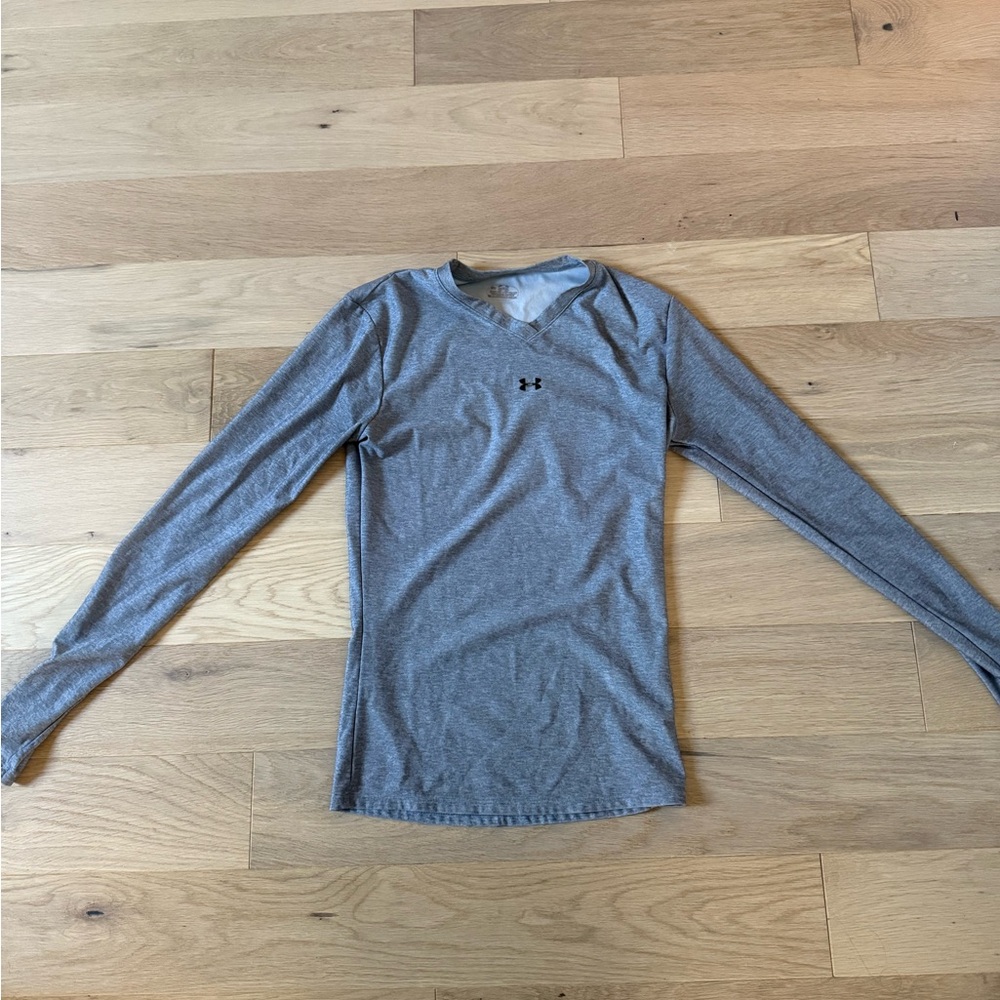 Under Armour Gray Long Sleeve Shirt